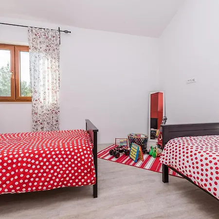 Amazing In With House Sea View * Rovanjska