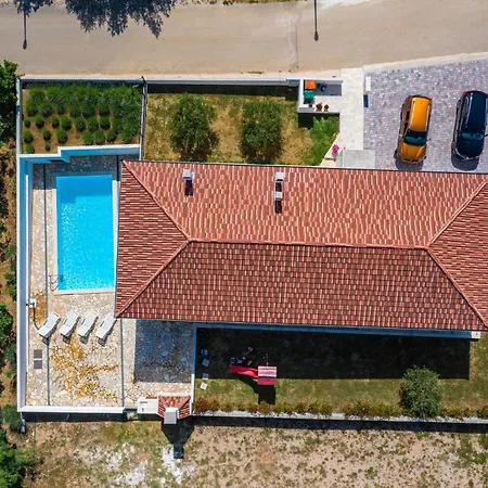 Amazing In With House Sea View Holiday home