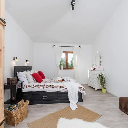 Holiday home Amazing In With House Sea View